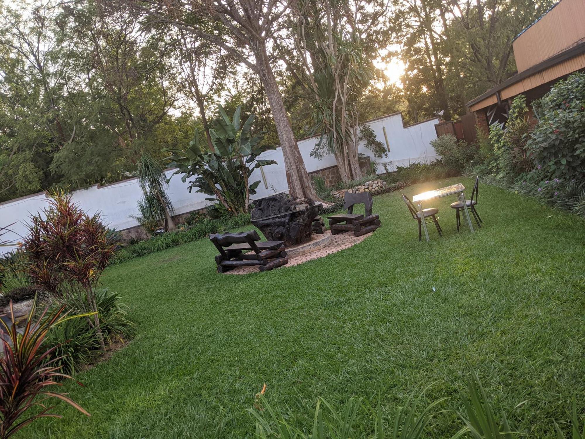 Inside Afrika Boutique Hotel Kigali Eksteriør bilde